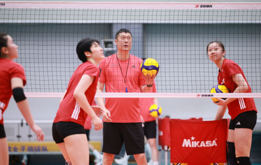 乐竞体育入口：点燃你的竞技梦想与激情